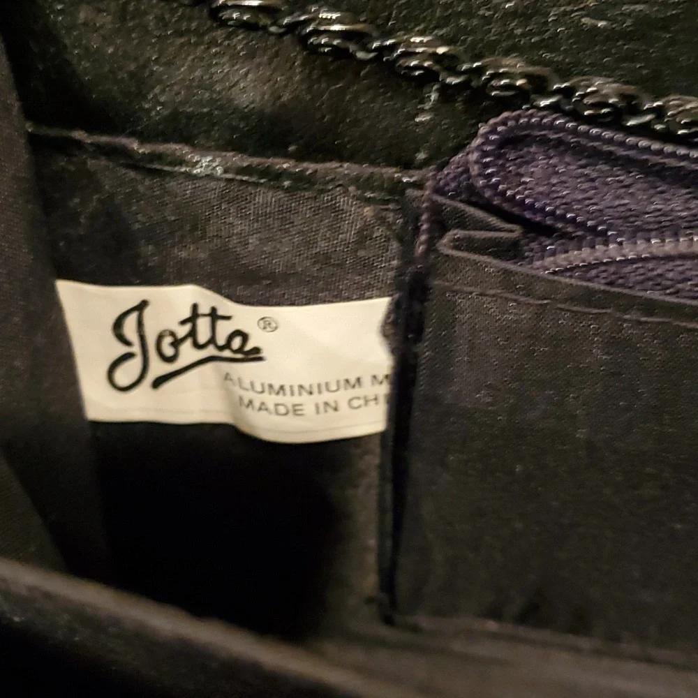 Clutch/Evening Bag With Strap - Picture 4 of 10